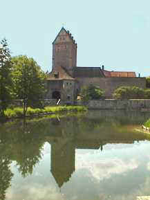 Das Rothenburger Tor mit Rothenburger Weiher
